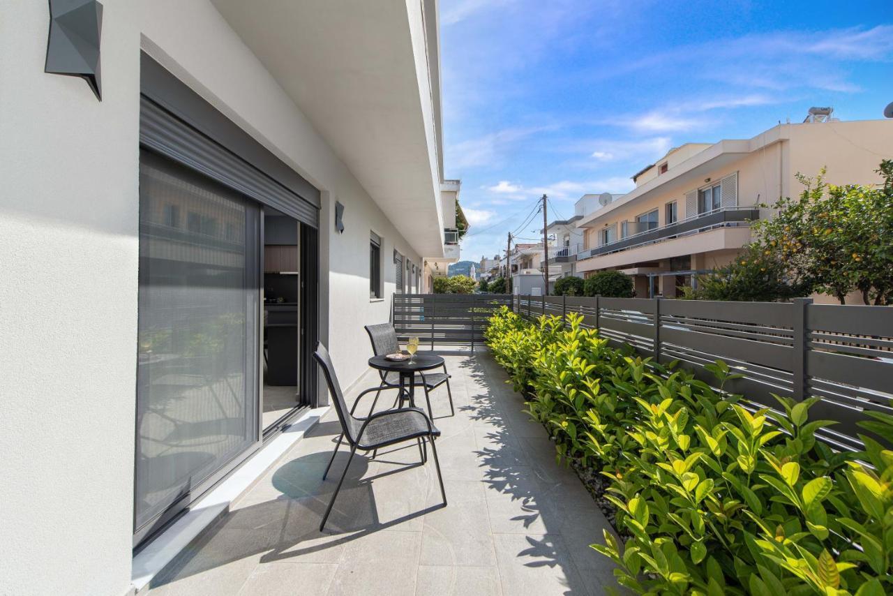 30 Senses Luxury Apartment Insight Jaliszósz Kültér fotó